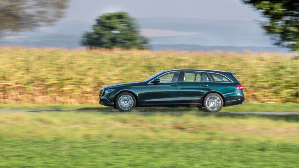 Стала известна цена на новый Мерседес-Бенс E-Class'2017 Стала известна цена на новый Мерседес-Бенс E-Class'2017